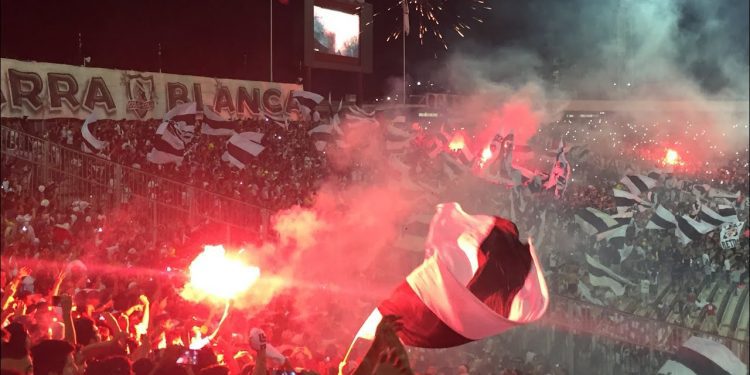 Balde de agua fría para los hinchas de Colo Colo: se jugará ante Fortaleza a puertas cerradas