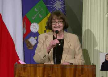 Elección histórica: Rosa Devés se convierte en la primera mujer rectora de la Universidad de Chile