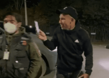 Gary Medel ofreció disculpas por funar a funcionarios de la Seremi de Salud tras no poder ingresar a concierto