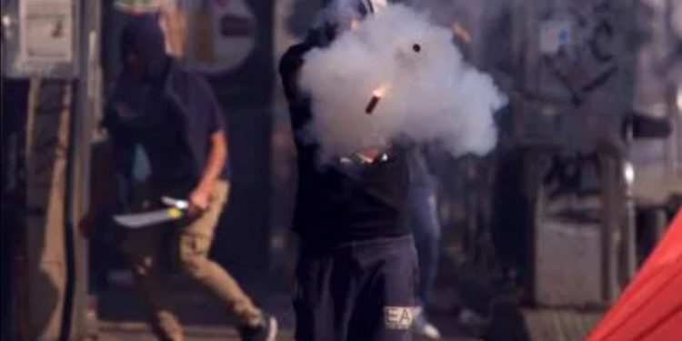 Con arresto domiciliario quedaron sujetos detenidos tras balacera en barrio Meiggs