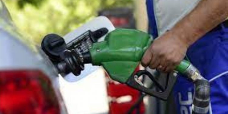 Senador Ricardo Lagos Weber valoró aprobación de incremento en Fondo de Estabilización de Precios del Petróleo