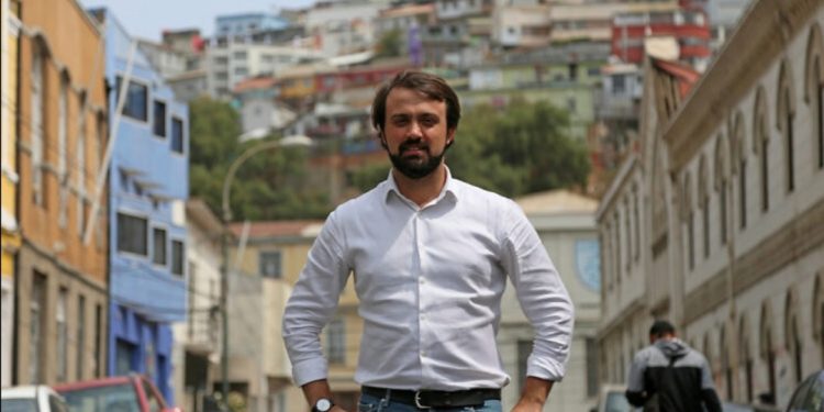 Dan a conocer que Corporación Municipal de Valparaíso duplicó su deuda durante la administración de Jorge Sharp