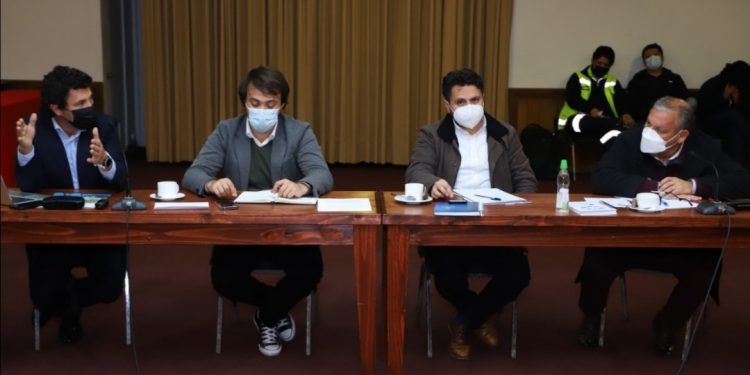 Con el gobernador regional en la presidencia Consejo de Coordinación de Ciudad Puerto de Valparaíso reanuda su trabajo