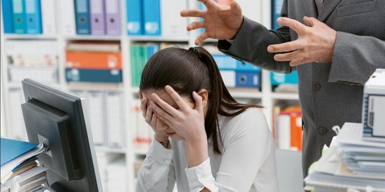 Presentan proyecto de ley de «Tolerancia Cero» al acoso laboral