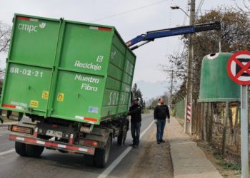 Municipalidad de Quillota y empresa local trabajarán en el reciclaje de botellas de vidrio, plástico y cartón