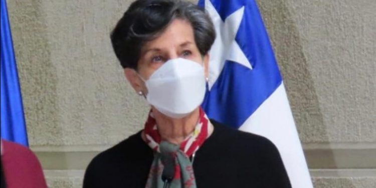 Tras estudio que detectó coliformes fecales senadora Allende anuncia que se ofició a instituciones para reforzar la fiscalización de la calidad de las aguas