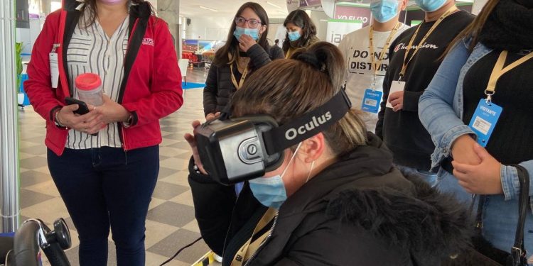 Comercio Exterior, Logística y Operaciones Portuarias: los ejes del CFT PUCV en Feria ENLOCE 2022 de Valparaíso