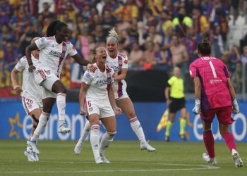 ¡Tiane Endler histórica!: es la primera chilena en coronarse campeona de la Champions League tras triunfo del Lyon