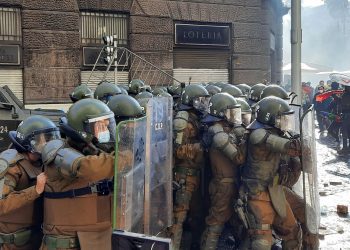 Fiscalía pide cadena perpetua y 16 años para carabineros acusados de apremios ilegítimos