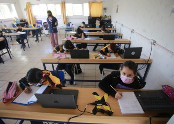 Docentes directivos exigen al Mineduc frenar el proceso de remoción del director del SLEP Valparaíso-Juan Fernández