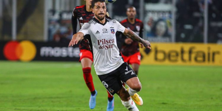 A estadio lleno River Plate recibe a Colo Colo por Copa Libertadores de América