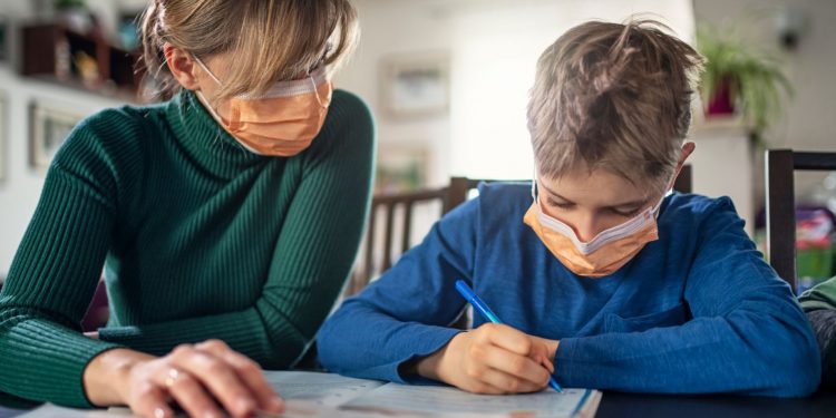 Entrevista / Psicopedagoga de la Universidad Andrés Bello afirma: «Pandemia afectó desarrollo de aprendizaje de niños y niñas»