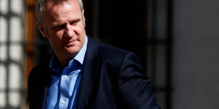 Senador Kast insiste en datearse con «fake news» y comete grosero error al subir a sus redes sociales un saludo de Nicolás Maduro del año 2020