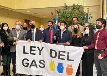 Diputados anuncian sesión especial por irregularidades en el mercado del gas