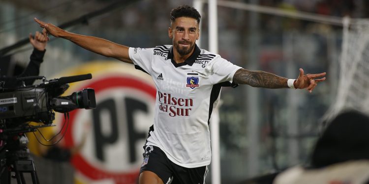 Colo Colo goleó a Coquimbo, es líder y se prepara para enfrentar en Argentina a un duro River Plate