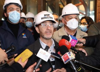 Ministro del MOP confirma que los ascensores porteños serán entregados a la comunidad en agosto, uno de ellos el Concepción