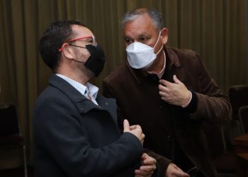 Gobernador Rodrigo Mundaca confirma que el Gobierno avanzará en el proyecto «Tren Valparaíso-Santiago»