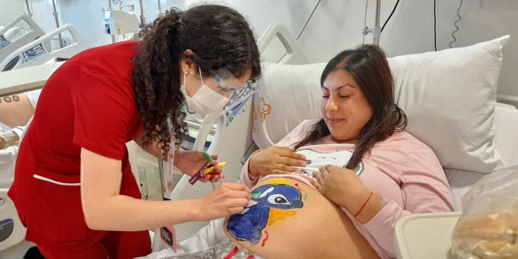 Parto en el el Hospital Gustavo Fricke: abordando el dolor de manera integral y con acompañamiento pleno