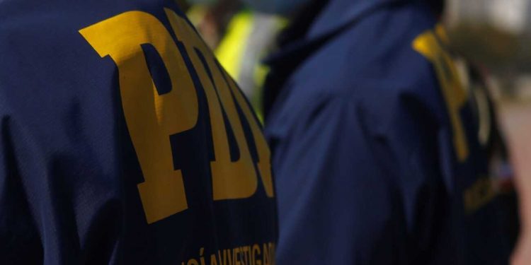 Último minuto / Ministra Maya Fernández sufre robo en su domicilio: al interior estaban su marido e hijo