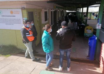 Contaminación ambiental no da tregua a colegios de Quintero: asciende a 475 las personas afectadas durante junio
