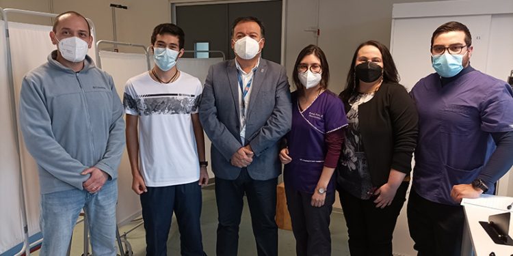 Deportistas del programa Promesas Chile se someten a evaluaciones en Universidad Santo Tomás sede Viña del Mar