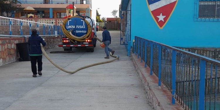 Esval finaliza inspecciones voluntarias en jardines infantiles y colegios de Quintero y Puchuncaví