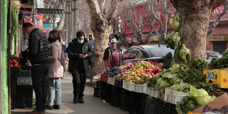 Concejala Olguín y ordenanza que establece límites al funcionamiento del comercio ambulante en Quilpué: «Es una mala propuesta; yo propongo la Feria El Belloto»