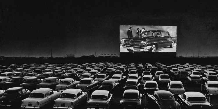 Por primera vez Villa Alemana exhibe películas en formato autocine