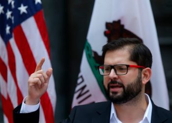 Presidente Boric recalca desde Los Ángeles: «Chile es un lugar seguro donde invertir»