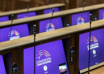 Cadem: aprobación a Presidente Boric sube 8 puntos y opción Apruebo repunta a dos meses del plebiscito de salida