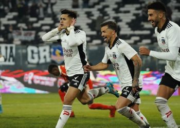 Notable lo de Colo Colo: gana, gusta y queda con la primera chance para pasar a cuartos de final de la Sudamericana