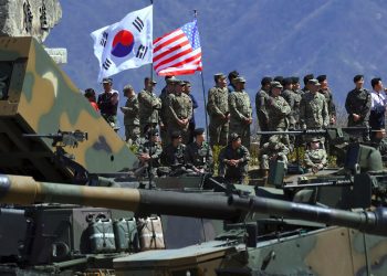 A «misilazos» termina tenso fin de semana en los mares de Corea y Japón