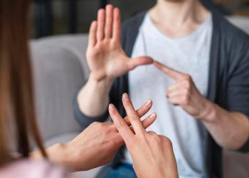 Estudiantes de las universidades del Consejo de Rectores participan en curso de lengua de señas