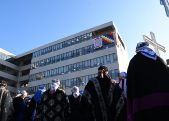 Banderas de pueblos originarios flamearán durante todo junio en Villa Alemana