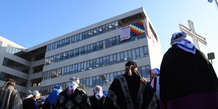 Banderas de pueblos originarios flamearán durante todo junio en Villa Alemana