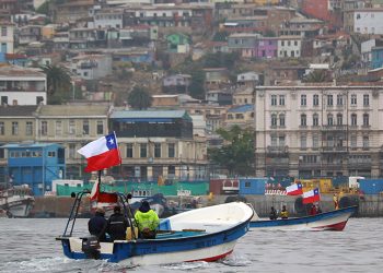 Sindicato de pescadores de Caleta Sudamericana se querella contra Puerto Ventanas por derrame de petróleo ocurrido en diciembre de 2021