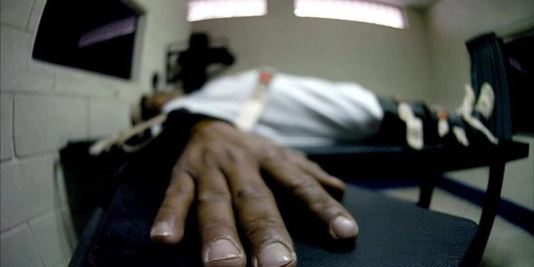 Tras 21 de su derogación: diputado Gaspar Rivas presenta proyecto de ley para reponer la pena de muerte en Chile