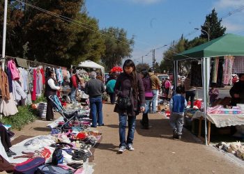 Sindicatos de la Feria de las Pulgas de Quintero exigen más seguridad pública tras reunirse con el alcalde Carrasco