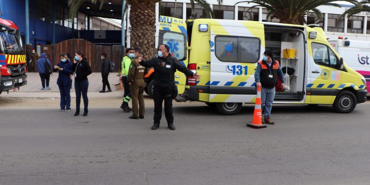 Una veintena de personas presentó síntomas de intoxicación en un liceo de Quintero