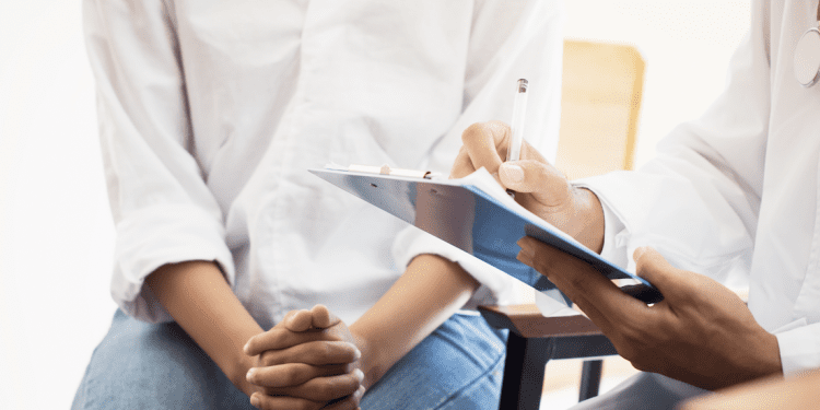 Seis chequeos que debes realizar de manera anual para cuidar tu salud femenina