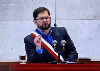 Primera cuenta pública de Boric: Presidente confirma proyecto ferroviario que une Valparaíso y Santiago