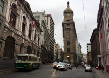 Opinión / Instituciones cerradas y dignidad urbana