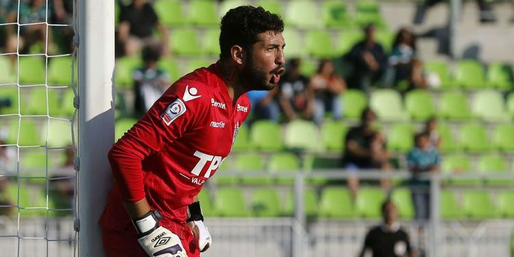 Mauricio Viana y el interés de Colo Colo: «Tengo contrato vigente, renovable por dos años (…) Así es que todo sigue normal”