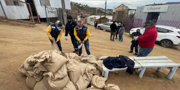 Continúan las lluvias: activos trabajos de equipos municipales ante sistema frontal en Viña del Mar