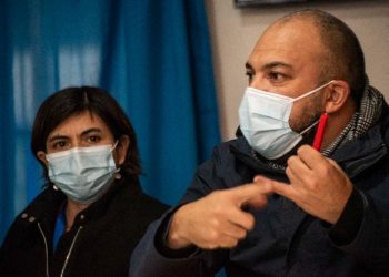 Subsecretario de Prevención del Delito se reúne con dirigentes y locatarios de la feria El Belloto