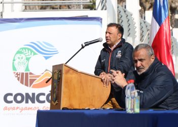 Concón firmó convenio con la ANFP para promover Fútbol Playa y Futsal en la comuna