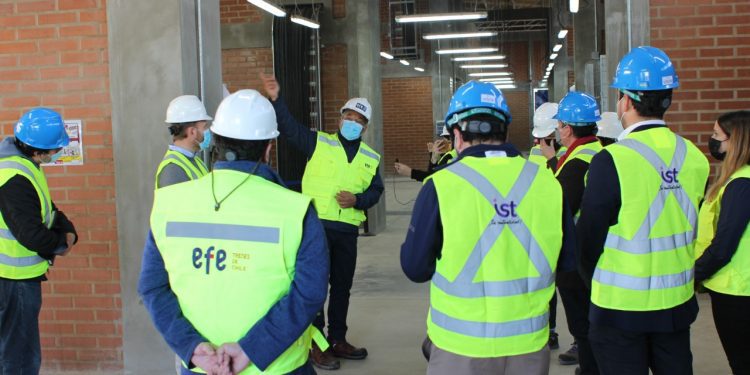 Autoridades inauguran nueva subestación eléctrica de EFE en la provincia de Marga Marga