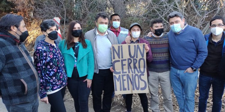 Ministro de Agricultura se reúne con los alcaldes y regantes de la zona interior de la región para conocer situación hídrica