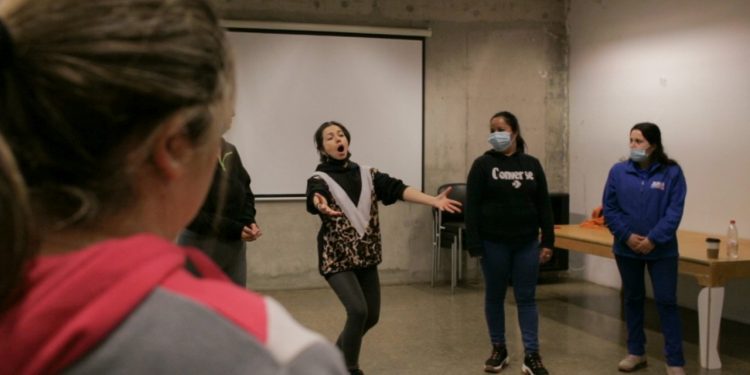 Educadoras de la Junji aprenden a usar su voz como pilar para el aprendizaje de los párvulos