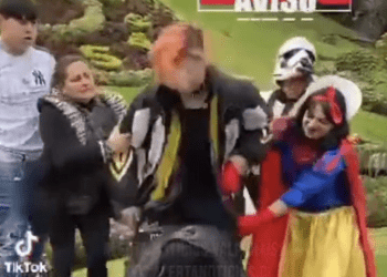 Momento bizarro: Blancanieves y un stormtrooper entre los justicieros que evitaron que antisocial destruyera el tradicional reloj de flores de Viña del Mar